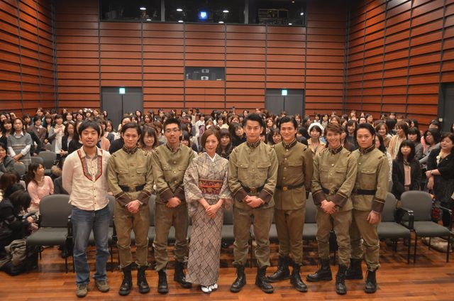 浅見れいなの着物姿に会場がため息！『不毛会議』制作発表フォトギャラリー（27枚目）