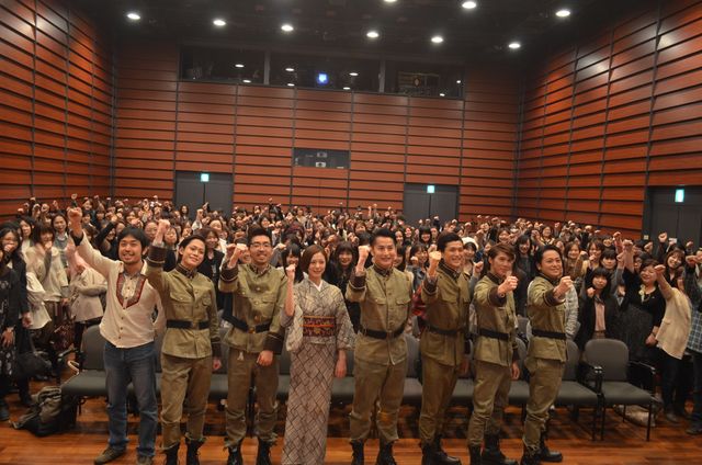 浅見れいなの着物姿に会場がため息！『不毛会議』制作発表フォトギャラリー（30枚目）