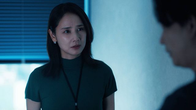 NHK「会社員」英理子（吉田羊）が決定的なデータを発見し…第3回場面写真（2枚目）