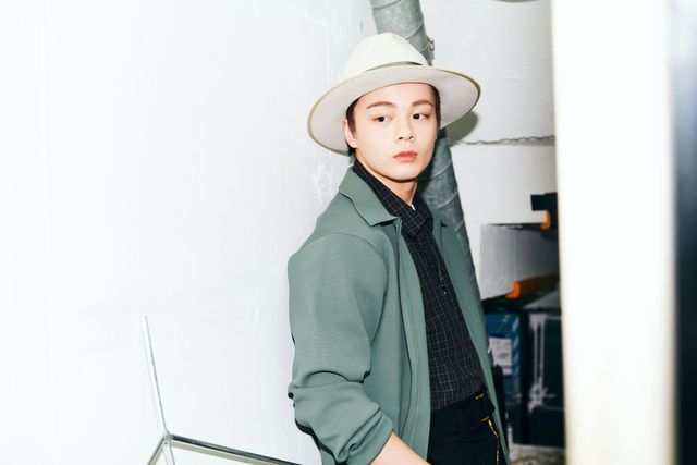 まぶしいくらいのイケメン！川西拓実＆鶴房汐恩インタビューカット（12枚目）