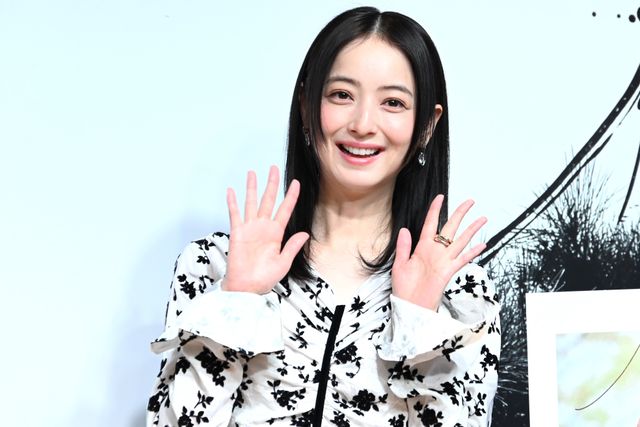 佐々木希、芸能生活20周年！フォトエッセイ「Natural」 発売記念会見（12枚目）
