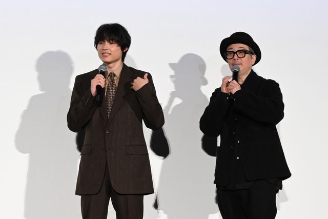 松たか子、松村北斗ら“かき氷”に囲まれ登壇！『ファーストキス 1ST KISS』初日舞台挨拶（21枚目）