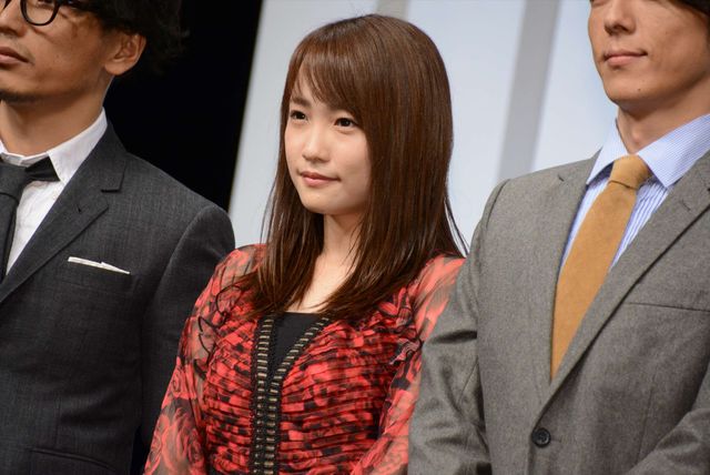 クシャリと笑う高橋一生＆長澤まさみがかわいい！『嘘を愛する女』完成披露舞台あいさつ（22枚目）