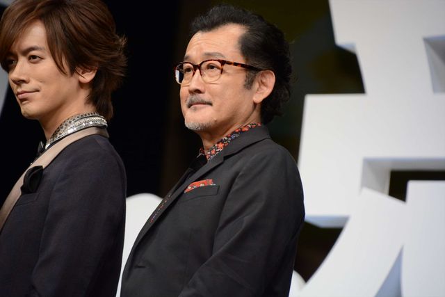 クシャリと笑う高橋一生＆長澤まさみがかわいい！『嘘を愛する女』完成披露舞台あいさつ（23枚目）