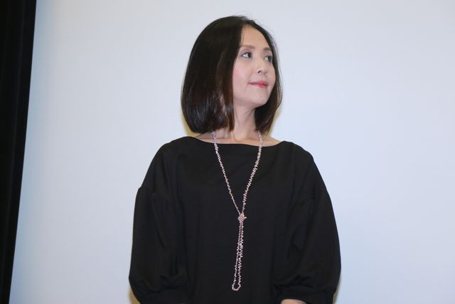 加藤夏希主演『愛∞コンタクト』の初日舞台あいさつフォトギャラリー（22枚目）