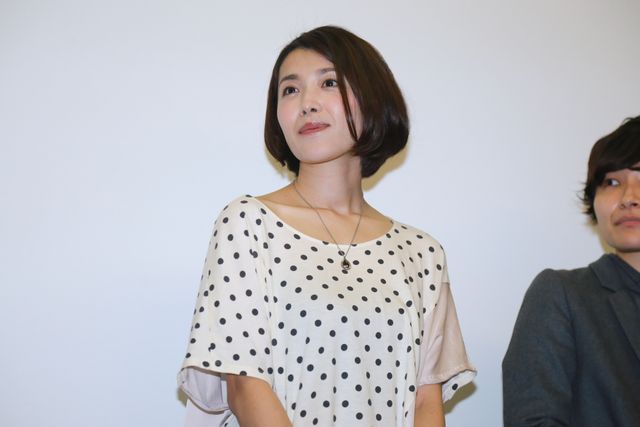 加藤夏希主演『愛∞コンタクト』の初日舞台あいさつフォトギャラリー（29枚目）