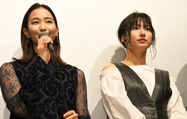 『爆裂魔神少女　バーストマシンガール』公開記念舞台あいさつ：フォトギャラリー