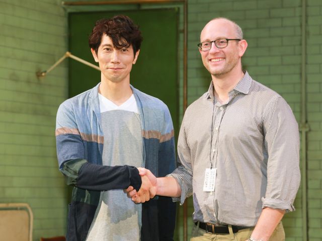 佐々木蔵之介とアラン・カミングは似ている！「マクベス」演出家が明かすフォトギャラリー：フォトギャラリー