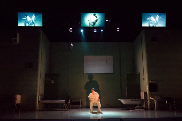 佐々木蔵之介とアラン・カミングは似ている！「マクベス」演出家が明かすフォトギャラリー（2枚目）