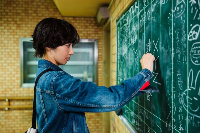 Netflix映画『シティーハンター』リョウ＆香フォトギャラリー（2枚目）