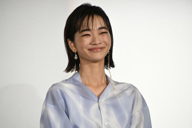 赤楚衛二＆錦戸亮、黒スーツで登場！ドラマ「Re：リベンジ-欲望の果てに-」完成披露（19枚目）