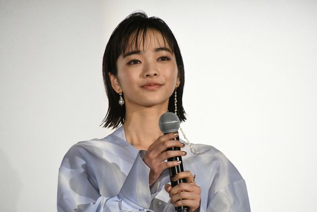 赤楚衛二＆錦戸亮、黒スーツで登場！ドラマ「Re：リベンジ-欲望の果てに-」完成披露（25枚目）