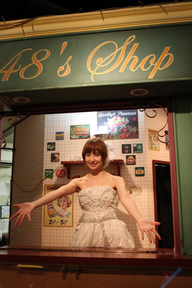 AKB48篠田麻里子 卒業公演フォトギャラリー：フォトギャラリー