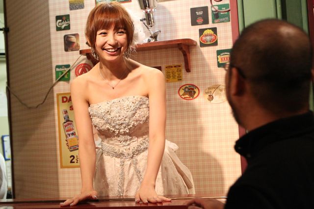 AKB48篠田麻里子 卒業公演フォトギャラリー（2枚目）