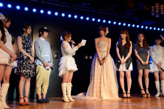 AKB48篠田麻里子 卒業公演フォトギャラリー（18枚目）