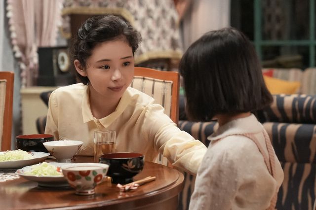 タケシ（三浦りょう太）がお金を持って…「ブギウギ」第115回の場面写真（4枚目）