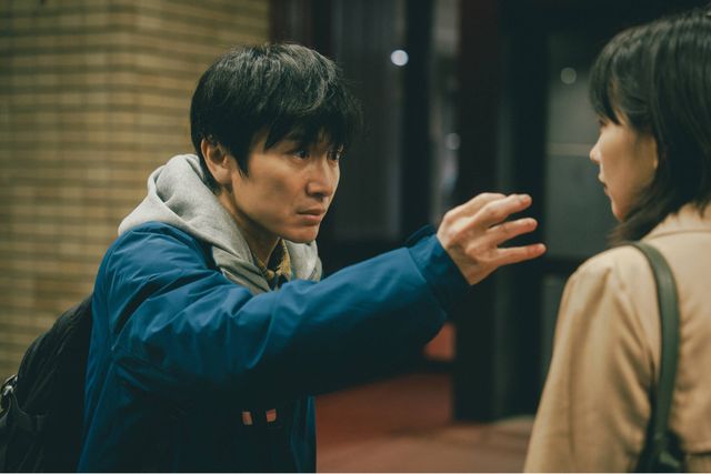『平行と垂直』場面写真（2枚目）