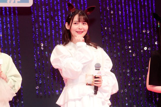 藤本侑里×上坂すみれ×小倉唯×福嶋晴菜、ウマ耳姿で登場！劇場版『ウマ娘』完成披露プレミアの様子（16枚目）