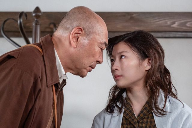 なぜ？にらみ合って…「虎に翼」第77回の場面写真：フォトギャラリー