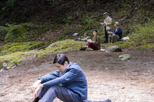 なぜ？にらみ合って…「虎に翼」第77回の場面写真（2枚目）