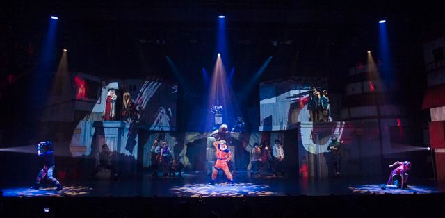 片手には「イチャパラ」が！舞台版「NARUTO」DVD発売記念イベントフォトギャラリー（3枚目）