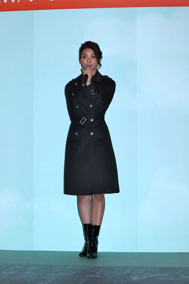 白ドレス姿…秋元才加フォトギャラリー（2枚目）