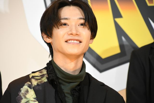 「ガッチャード」＆「ギーツ」メンバー集結！『仮面ライダー THE WINTER MOVIE』大ヒット御礼舞台あいさつ（5枚目）