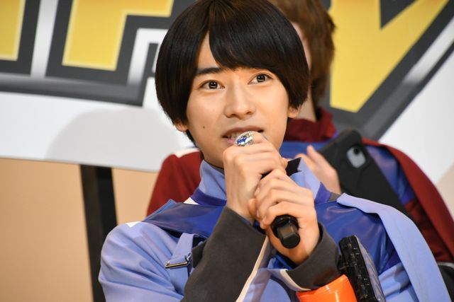 「ガッチャード」＆「ギーツ」メンバー集結！『仮面ライダー THE WINTER MOVIE』大ヒット御礼舞台あいさつ（15枚目）