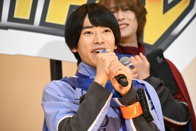 「ガッチャード」＆「ギーツ」メンバー集結！『仮面ライダー THE WINTER MOVIE』大ヒット御礼舞台あいさつ（16枚目）