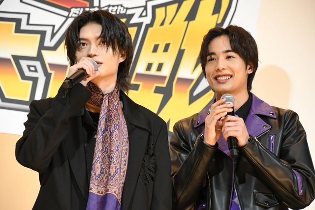 「ガッチャード」＆「ギーツ」メンバー集結！『仮面ライダー THE WINTER MOVIE』大ヒット御礼舞台あいさつ（25枚目）