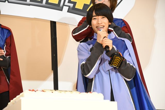 「ガッチャード」＆「ギーツ」メンバー集結！『仮面ライダー THE WINTER MOVIE』大ヒット御礼舞台あいさつ（32枚目）