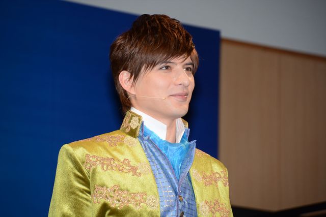 美しいガラスの靴に思わずうっとり…『シンデレラ』バレンタインイベントフォトギャラリー（5枚目）