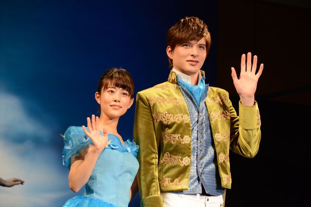 美しいガラスの靴に思わずうっとり…『シンデレラ』バレンタインイベントフォトギャラリー（19枚目）