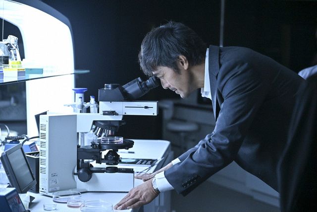 【ネタバレ】のん、圧巻の目力！日曜劇場「キャスター」第3話場面写真（4枚目）