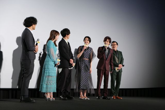 長澤まさみ＆高橋一生の笑顔がステキ！『嘘を愛する女』初日舞台あいさつ（7枚目）