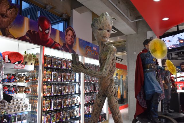 等身大フィギュアがズラリ！ホットトイズ「アベンジャーズ エクスクルーシブ・ストア」（2枚目）