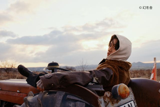 「山崎賢人 15周年記念写真集（仮）」（3枚目）