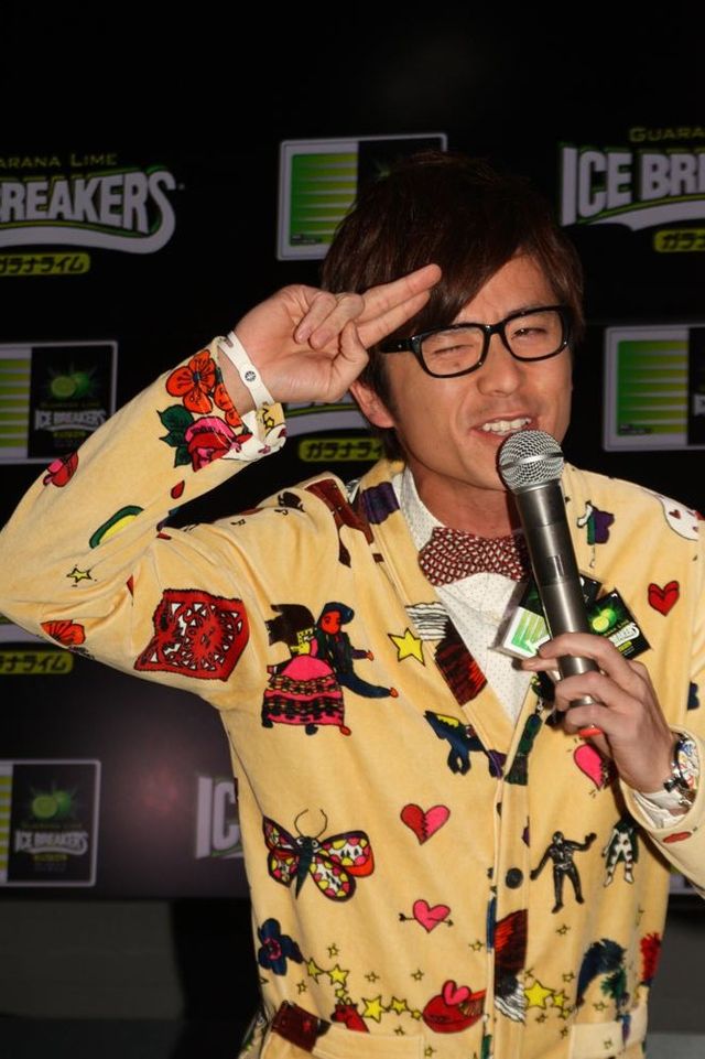オリエンタルラジオ藤森慎吾主席！アイスブレーカーズ新フレーバー「ガラナライム」発売記念イベントフォトギャラリー（7枚目）