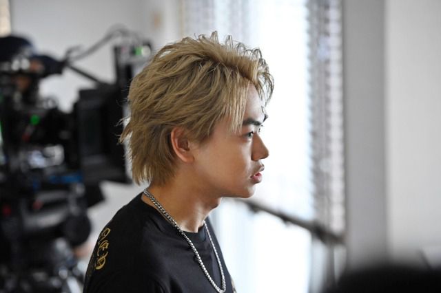 菅生新樹、ドラマ初出演！縦型ミステリードラマ「トップギフト」より（4枚目）