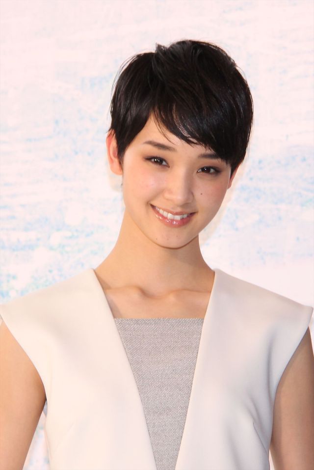 剛力彩芽、新たな「壁ドン」に挑戦！ドラマ「黒い画集」会見フォトギャラリー（7枚目）