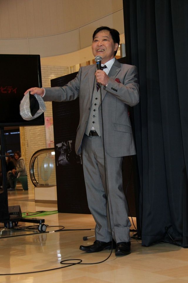 上島の目に涙が…映画『パラノーマル・アクティビティ4』イベント フォトギャラリー（6枚目）