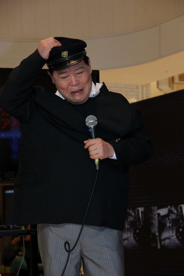 上島の目に涙が…映画『パラノーマル・アクティビティ4』イベント フォトギャラリー（11枚目）