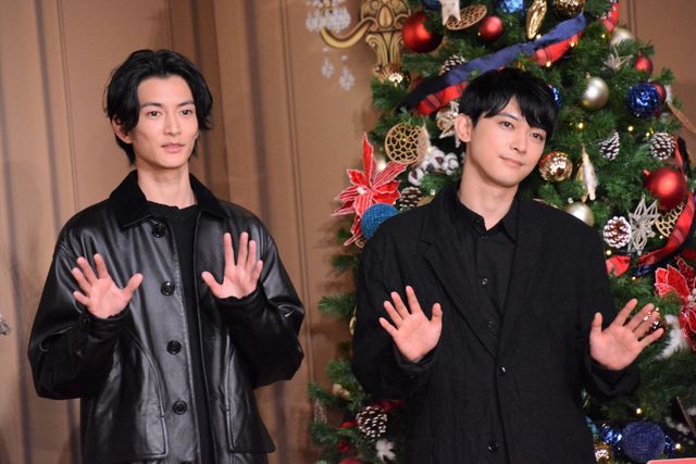 吉沢亮、中川大志、渡邊圭祐が登場　映画『ブラックナイトパレード』クリスマス出発式（14枚目）
