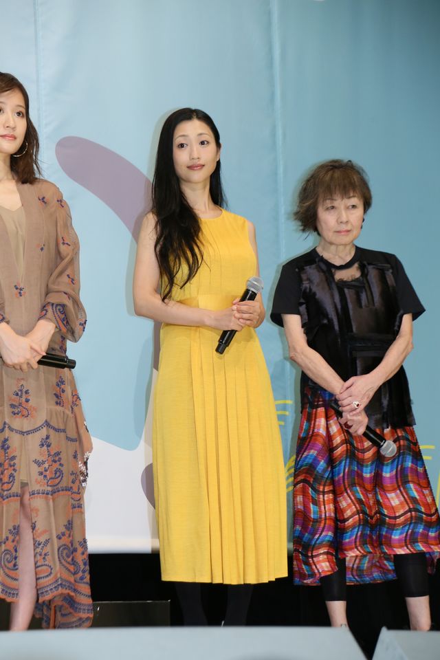 まさに豪華女優が集結！映画『食べる女』公開記念舞台あいさつ（10枚目）