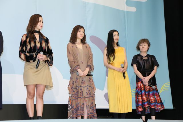 まさに豪華女優が集結！映画『食べる女』公開記念舞台あいさつ（14枚目）