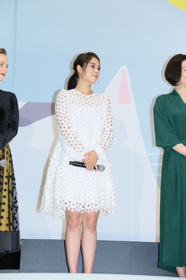 まさに豪華女優が集結！映画『食べる女』公開記念舞台あいさつ（16枚目）