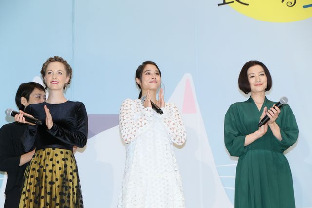 まさに豪華女優が集結！映画『食べる女』公開記念舞台あいさつ（19枚目）