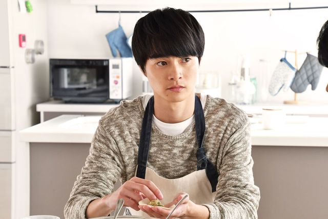 結木滉星＆矢作穂香が見つめ合う…！「主夫メゾン」第6話場面カット（3枚目）