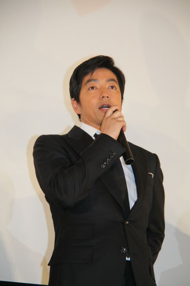 映画『藁の楯 わらのたて』公開記念舞台あいさつ フォトギャラリー（2枚目）