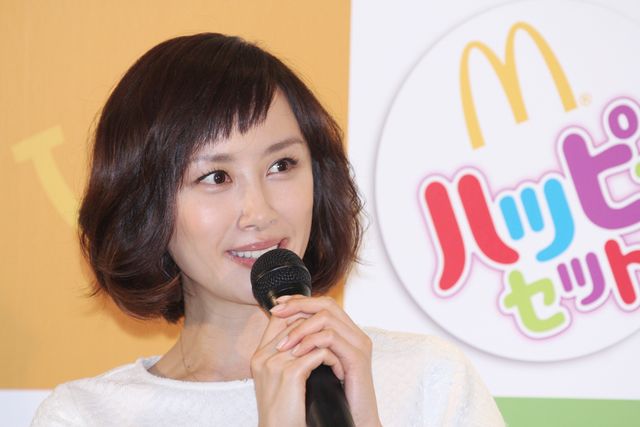 山口もえ、爆笑問題・田中との7月再婚報道を否定！フォトギャラリー（5枚目）